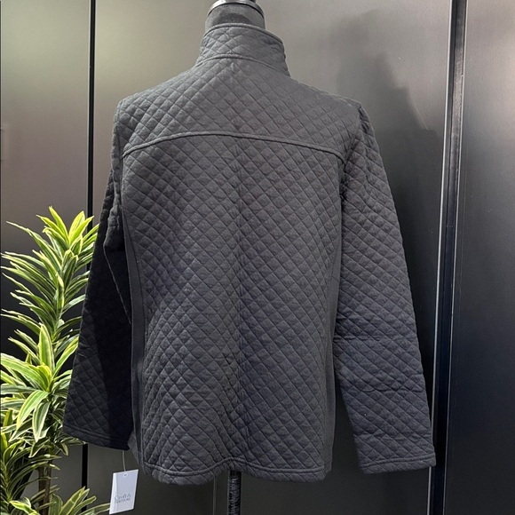 Croft & Barrow Quilted full zip, high collar, hip pockets,stretch,jacket - Picture 5 of 9